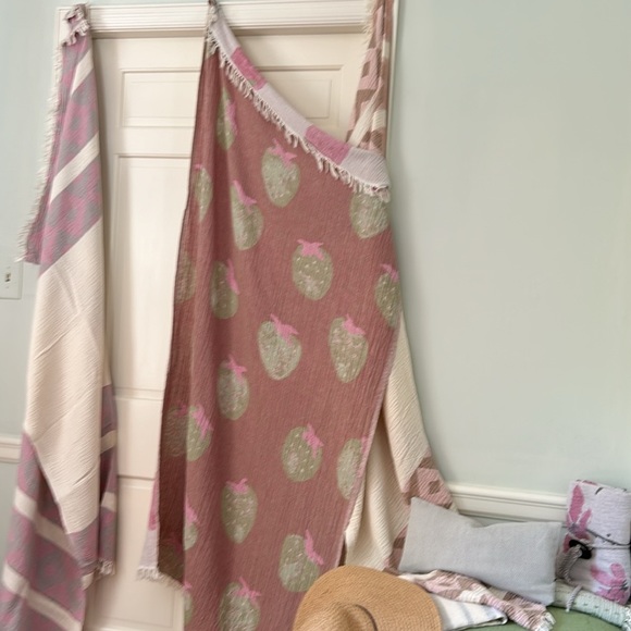 Organic Cotton Strawberry Wrap Travel Blanket Swim Sarong Hand Loom Weave NEW! - Picture 10 of 17